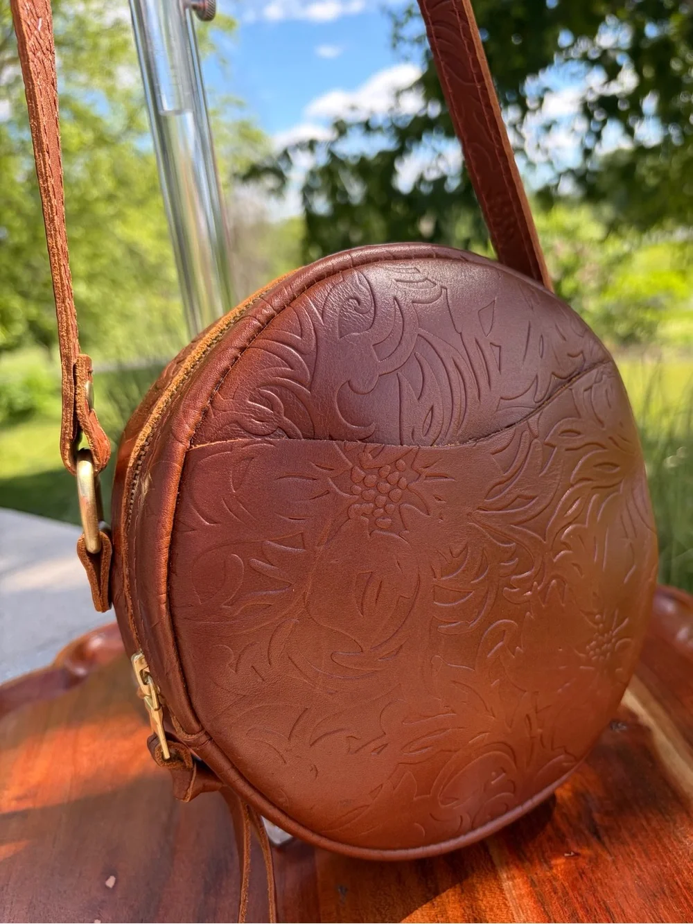 Portland Leather Meadow Embossed Small Circle Crossbody Like New
